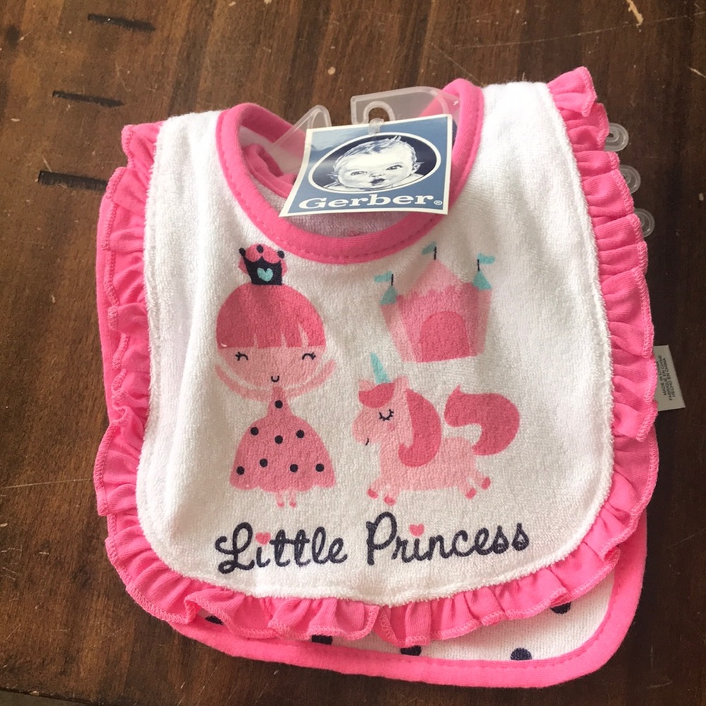 3 bibs Gerber Brand New